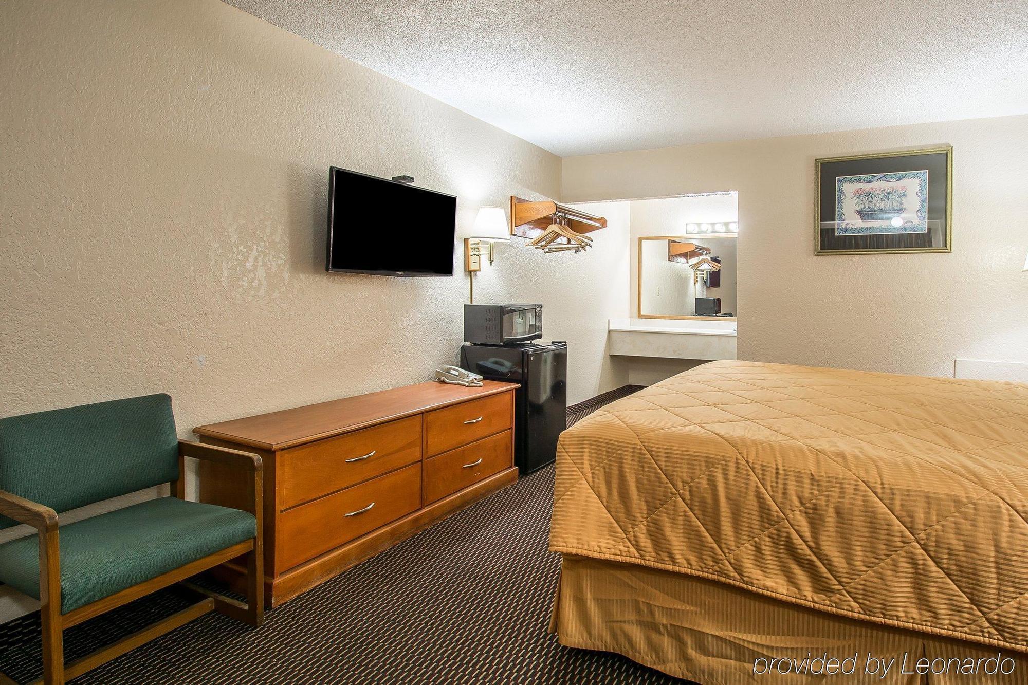 Rodeway Inn Fort Pierce I-95 Exterior foto